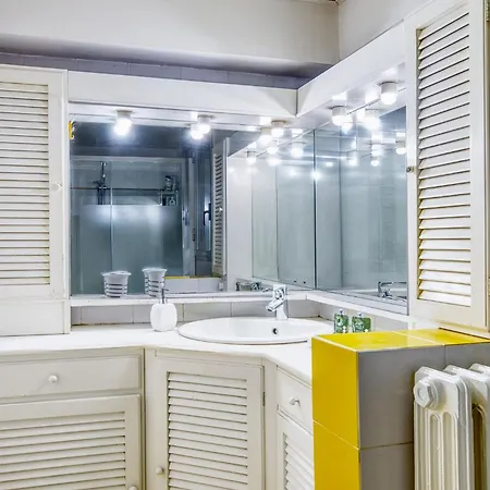 Apartamento Guesthost - La Belle Epoque - Stylish Flat In Center Perúgia