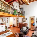 Lägenhet Guesthost - La Belle Epoque - Stylish Flat In Center Perugia