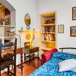 Guesthost - La Belle Epoque - Stylish Flat In Center Perugia