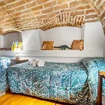 Guesthost - La Belle Epoque - Stylish Flat In Center Перуджа