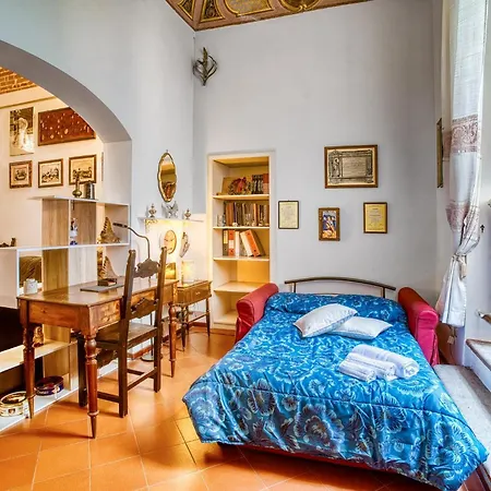 Guesthost - La Belle Epoque - Stylish Flat In Center * Перуджа