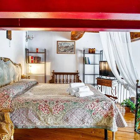 Apartment Guesthost - La Belle Epoque - Stylish Flat In Center