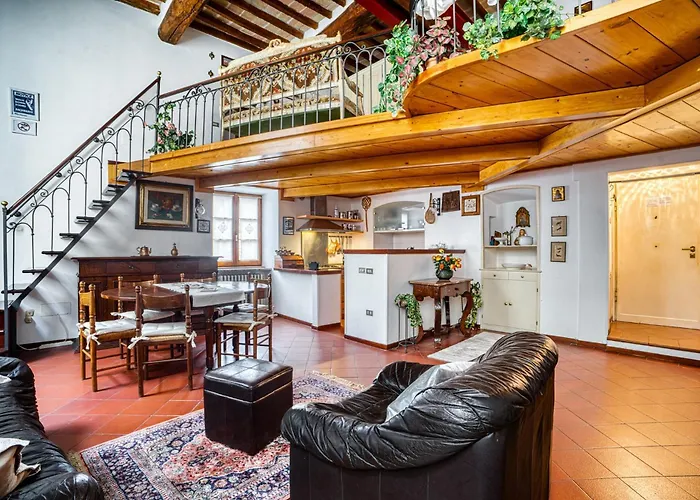 Апартаменты Guesthost - La Belle Epoque - Stylish Flat In Center Перуджа