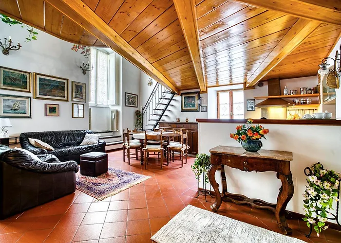 Guesthost - La Belle Epoque - Stylish Flat In Center * Перуджа