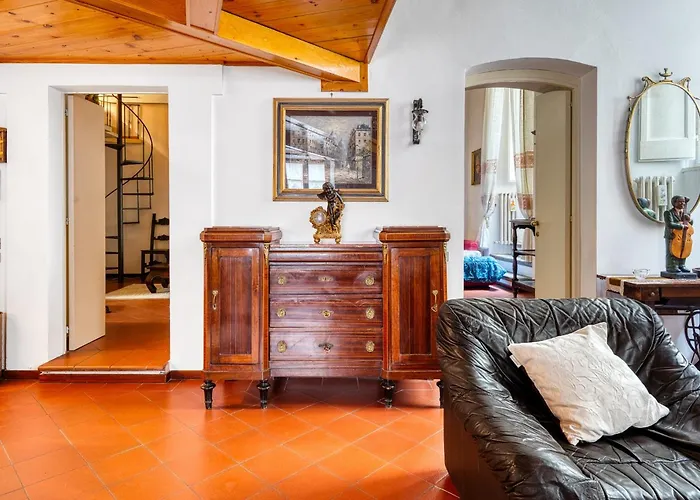 Guesthost - La Belle Epoque - Stylish Flat In Center *