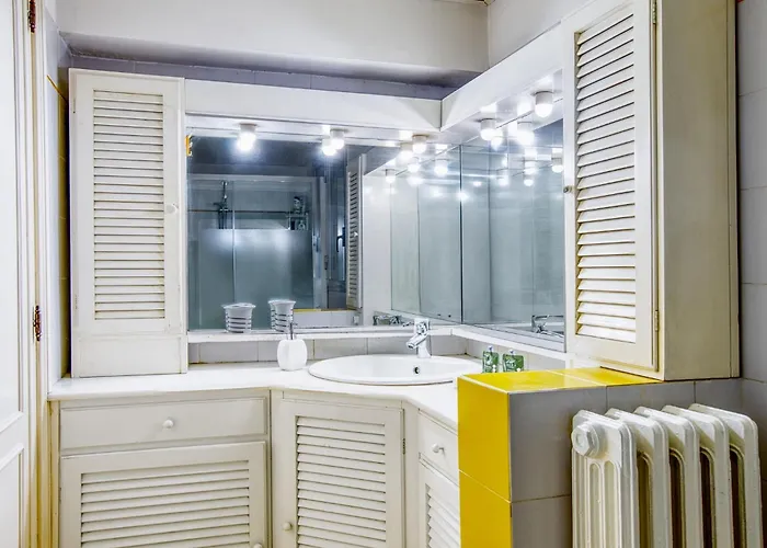 Апартаменты Guesthost - La Belle Epoque - Stylish Flat In Center Перуджа