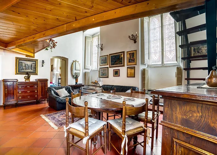 Апартаменты Guesthost - La Belle Epoque - Stylish Flat In Center Перуджа