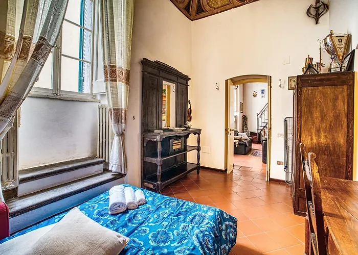 Guesthost - La Belle Epoque - Stylish Flat In Center Апартаменты